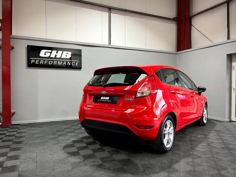 FORD FIESTA