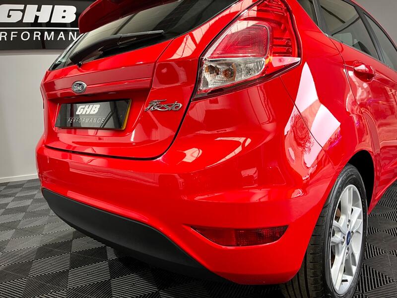 FORD FIESTA