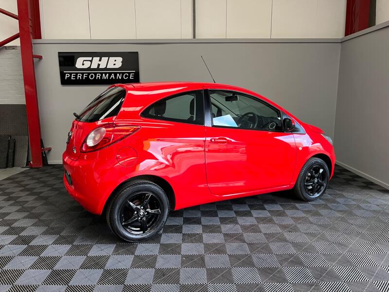 FORD KA