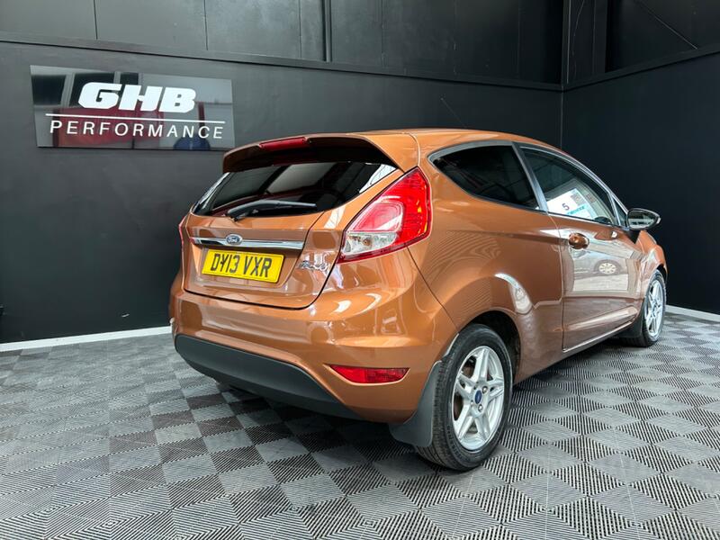 FORD FIESTA
