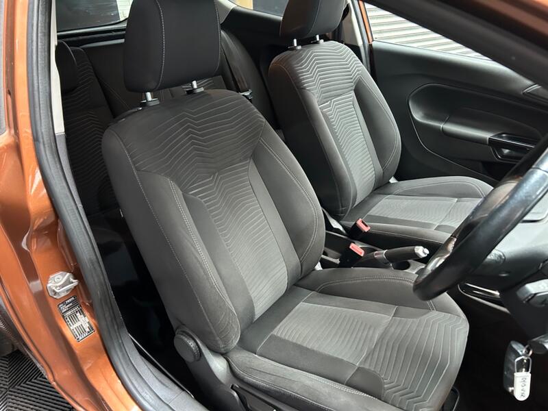 FORD FIESTA