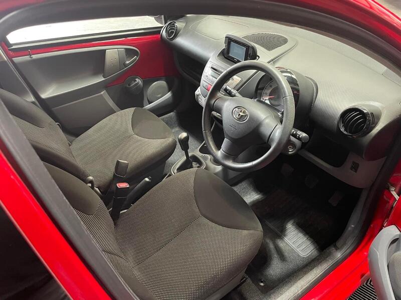 TOYOTA AYGO