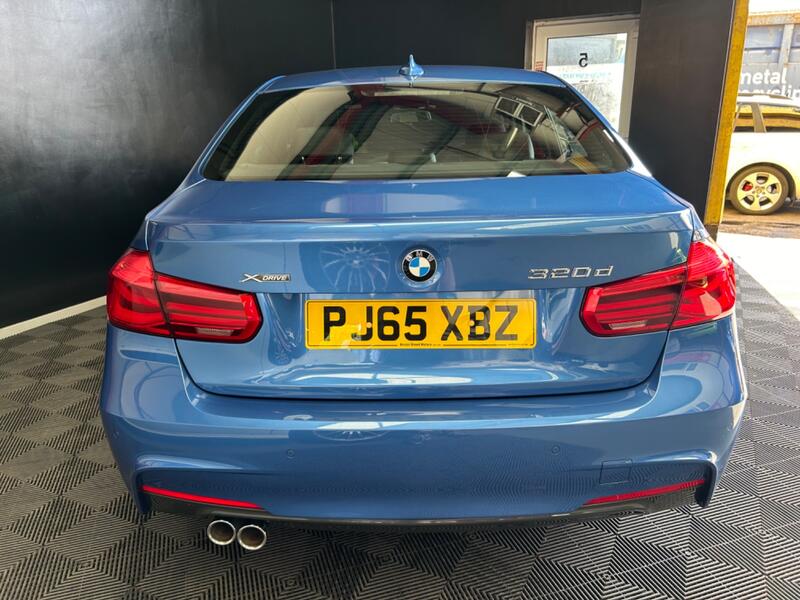 BMW 3 SERIES