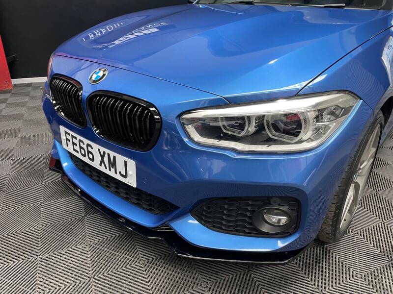 BMW 1 SERIES