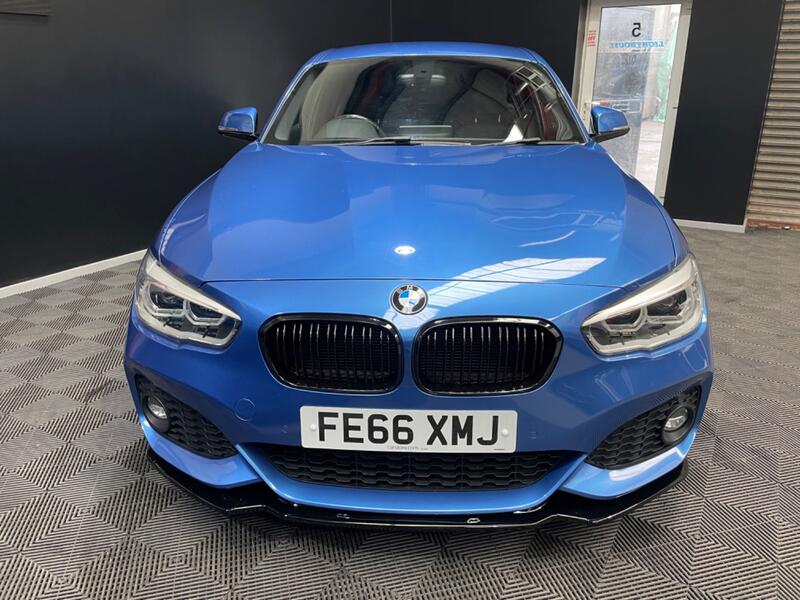 BMW 1 SERIES