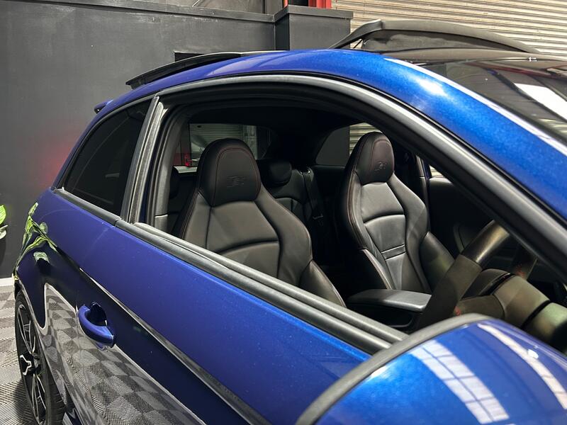 AUDI S1