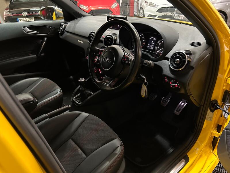 AUDI S1