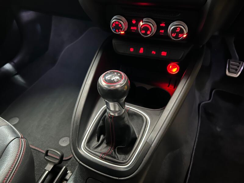 AUDI S1