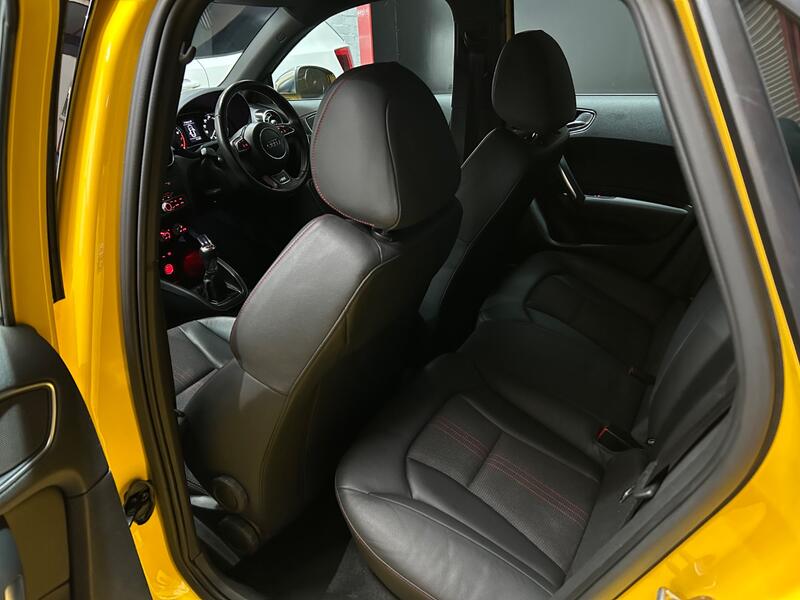 AUDI S1