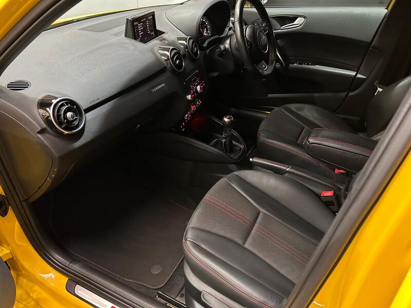 AUDI S1