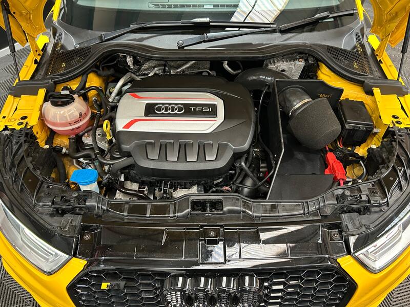 AUDI S1