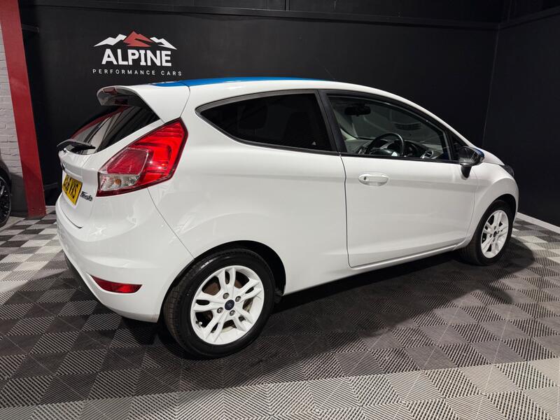 FORD FIESTA