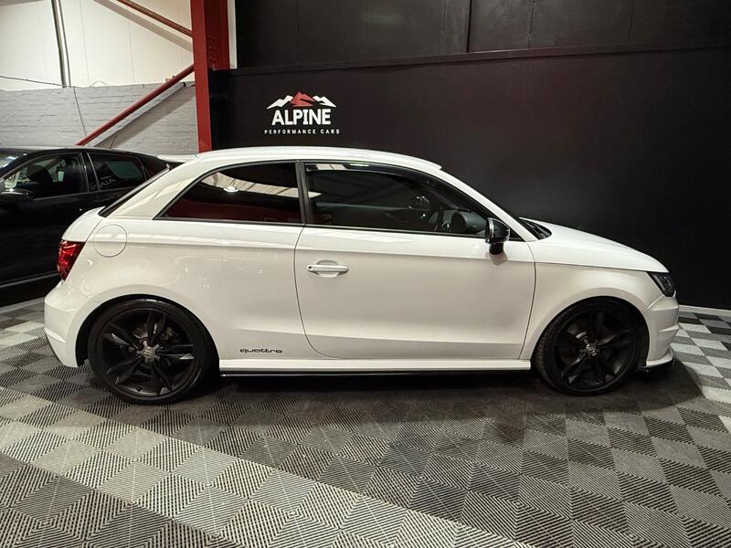 AUDI S1