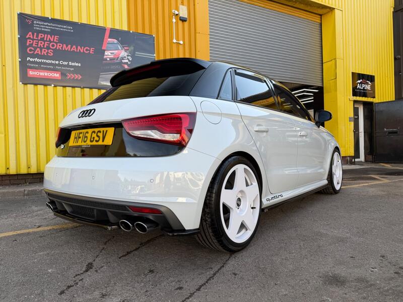 AUDI S1