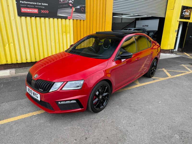 View SKODA OCTAVIA 2.0 TSI vRS