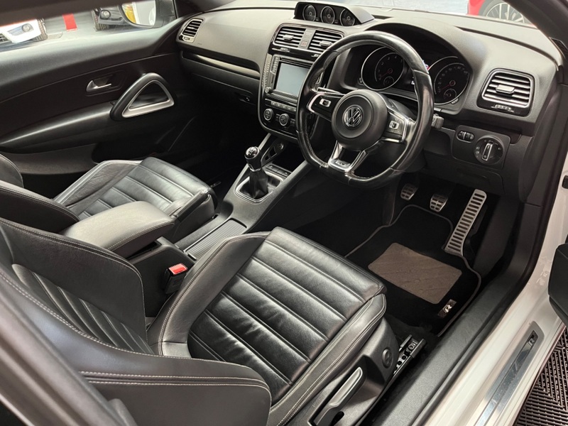 VOLKSWAGEN SCIROCCO